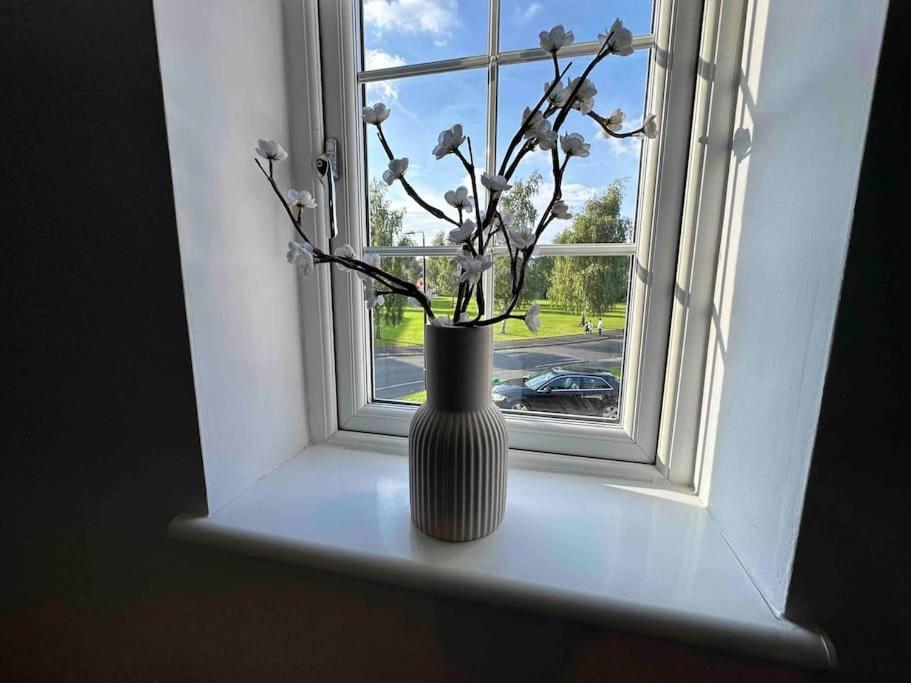 Waterside Mufc & Trafford Centre Townhouse 4 Bedroom Free Parking Manchester Exterior foto